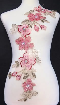 DIY Lace Embroidered Flower Neckline Collar Trim Clothes Sewing Applique Patch DIY Lace Embroidered Flower Neckline Collar Trim Clothes Sewing Applique Patch