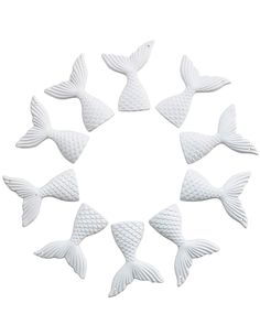 LJY 40 Pieces White Resin Pencil Finger Starfish Seahorse /& Seashells Set for Wedding Home Decor and Craft Project