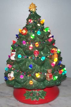 Retro Ceramic Christmas Tree Retro Ceramic Christmas Tree
