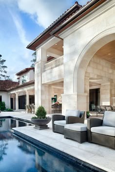 400 Luxury Mansions Ideas Mansions Beautiful Homes Luxury Homes
