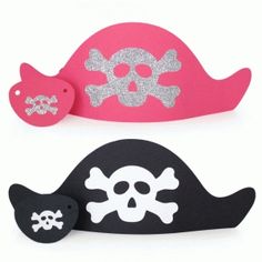 10 Mixed Colour Card Kids Pirate Hats /& Patches KitSkull /& Crossbones Crafts