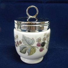 Dating royal worcester egg coddlers Dating royal worcester egg coddlers