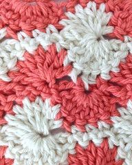 This gorgeous swirly stitch pattern looks like a Catherine Wheel hybrid!