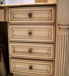 before and after.glazing/antiquing cabinets. a complete how to before and after.glazing/antiquing cabinets. a complete how to