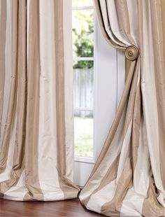 bay window swags these are really nice looking custom swags and bay window swags these are really nice looking custom swags and