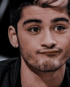 29 ᴢᴀʏɴ ᴍᴀʟɪᴋ Ideas In 2021 Zayn Mailk Zayn Mallik Zayn Malik Pics