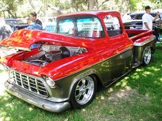 51 Best Two Tone Truck Paint Schemes Images Vintage Cars Antique Two Tone Truck Paint Schemes Everyone Is Trying To Mach Or Line Up The Higher Front Fender Crease With Rear