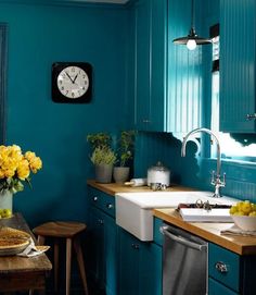 8 Best Blue And Green Blend Paint Colours Sw Bm Pinterest How To Pick A Perfect Paint Color For Low Light Room