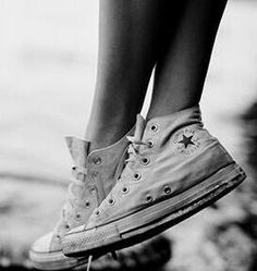 green, Grass, Shoes, Grayscale, Converse, Monochrome green, Grass, Shoes, Grayscale, Converse, Monochrome