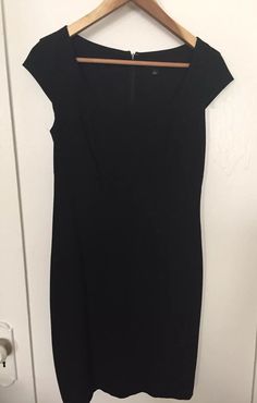 $175.00 Black T65525A MSRP NWT Tignanello Urban Casual Shopper