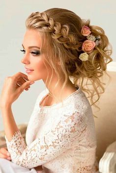 melanie bernier nake Naked women crawling