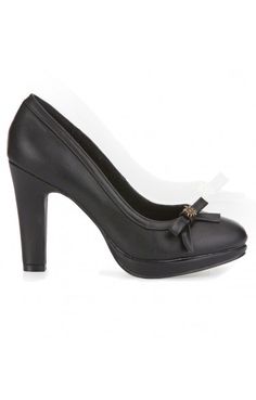 60 Best Trachten Schuhe Damen images | Dirndl, Sock shoes, Shoes 60 Best Trachten Schuhe Damen images | Dirndl, Sock shoes, Shoes