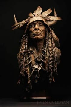 Brave Rustic Native American Bust Tribal Chief Statue Figurine NEW