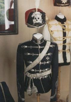 軍服」のアイデア 38 件 | 軍服, ファッションアイデア, ファッション