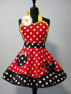 Lace and Rick Rack Pink Minnie Mouse Disney Half Apron Novelty Characters Woman/'s Apron Turquoise