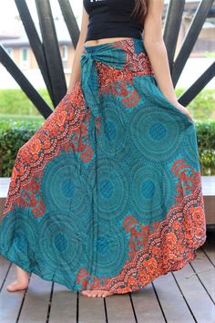 Tie-Dye Women/'s Skirt Size Large Blue Turquoise Tan Handmade with Embroidery Long Skirt