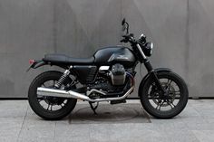 23 Moto Guzzi V7 Ideas Moto Guzzi Moto Cafe Racer