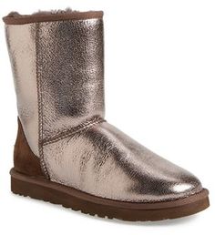 short gold metallic uggs short gold metallic uggs