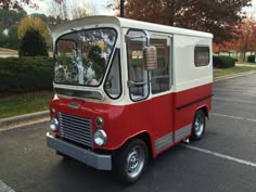 Rare RHD Postal Vehicle: Restored 1961 Willys-Jeep FJ-3 Fleetvan | Bring a Trailer Food Trucks, Big Trucks, Cars Trucks, Tiny Cars, Small Cars, Pretty Cars, Cute Cars, Mini Van, Automobile