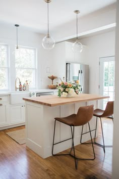 White & wood kitchen Layout, Interior, Design, Home Decor, Home Decor Kitchen