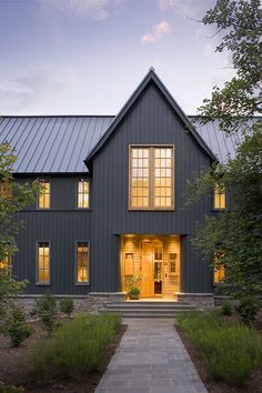Modern Home Exterior Siding modern cedar horizontal wood siding home with dark shingles and Modern Home Exterior Siding modern cedar horizontal wood siding home with dark shingles and