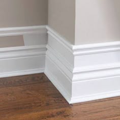 Create An Exaggerated Baseboard Home Depot Canada Fixer The Diy Newbie S Guide To Removing Baseboards