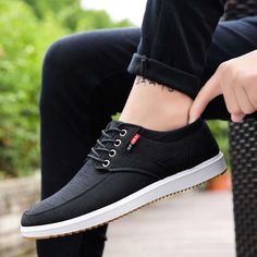 Chaussure en Cuir Habill/é daffaire Commercial Classique Automne Homme Basse Chaussure Bateau a Lacet Militaire de Ville au Loisir R/ésistant /à lusure