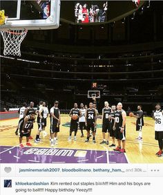 Khloe Kardashian, Yeezy, Boys, Court, Rockets Basketball, Rockets