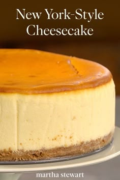 Lucinda's New York-Style Cheesecake | Looking for the perfect New York-style cheesecake? Here it is! Rich, creamy and tall, this is a sure hit on any dessert table. #food #recipe #marthastewart #desserts New York Style Cheesecake, Best Cheesecake, Homemade Cheesecake, Classic Cheesecake, Easy Cheesecake Recipes, Easy Cookie Recipes, Healthy Recipes, Cheesecake New York Recipe, Best Baked Cheesecake Recipe