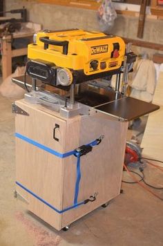 Dewalt 735 Workstation With In Outfeed Tables Each Table Has 4 Dewalt 735 Chip Collection Stand 5 Results And Lessons Learned By Blackbear
