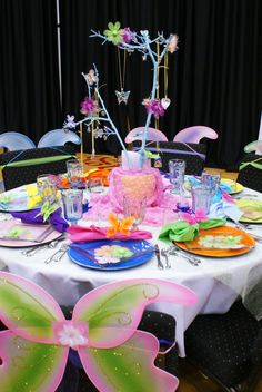 spring luncheon stage and table decoration ideas table lunch invitation text