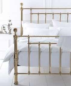 29 Brass Bed Ideas Bedroom Inspirations Home Bedroom Bedroom Design