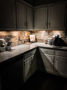 10 Best Pallet Backsplash Images Diy Ideas For Home Rustic Kitchen Pallet Backsplash Wallpaper With Dark Cabinets