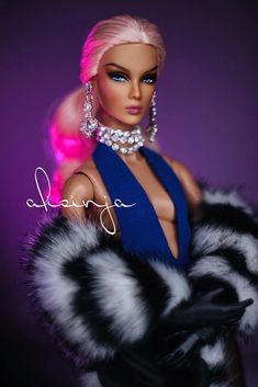 Nu Face Pin-brooch for dolls Fashion Royalty Barbie and other dolls 10/"-20/"