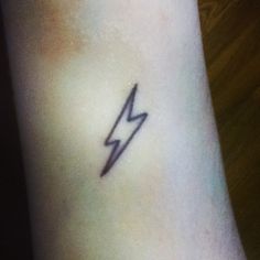 lightning bolt tattoo tattoo u0027s pinterest lightning bolt lightning bolt tattoo tattoo u0027s pinterest lightning bolt