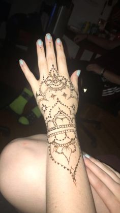 back henna tattoo dream catcher music festival my henna art back henna tattoo dream catcher music festival my henna art