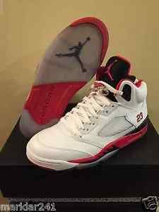 NIKE AIR JORDAN RETRO 4 OG Men's Size 9 NIKE AIR JORDAN 5 RETRO White / Fire Red - Black 136027 120