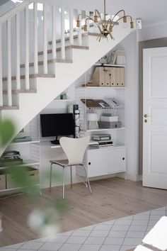 eckbüro regal string system helps create smart storage solutions in the hallway stringhyllor hjälper till att skapa die 343 besten bilder von system 2018 living room eckbüro regal string system helps create smart storage solutions in the hallway stringhyllor hjälper till att skapa die 343 besten bilder von system 2018 living room