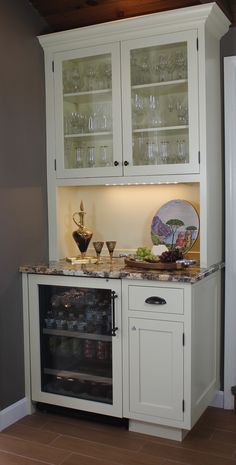 Clic Traditional Kitchen By Sheila Jones For The Home Turn Kitchen Desk Into A Wine Bar Or Coffee Also Use Our Existing Fridge