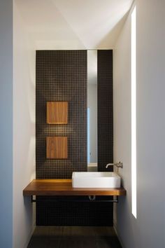 master badezimmerbeleuchtung gallery of baulinder haus hufft projects 12 badezimmerbeleuchtung in der dusche led beleuchtung pinterest master badezimmerbeleuchtung gallery of baulinder haus hufft projects 12 badezimmerbeleuchtung in der dusche led beleuchtung pinterest