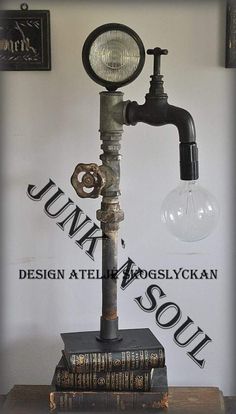 lampa av rördelar lampa av rördelar