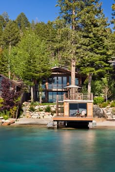 Lakefront Property, Lakefront Homes, Dream Home Design, My Dream Home, House Design, Beautiful Homes, Beautiful Places, Beautiful Beautiful, House Beautiful