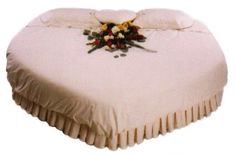 47 Heart Shaped Bed Aesthetic Ideas Aesthetic Heart Shapes Dying Flowers