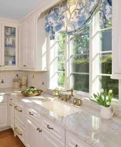 Beautiful French Country Kitchens beautiful french country kitchen :) | dream home ~ kitchen Beautiful French Country Kitchens beautiful french country kitchen :) | dream home ~ kitchen