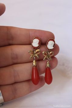 Nueva. Un BONITO OPALITA//Piedra Lunar Collar de Abalorios de estilo y Clip en Pendiente Conjunto