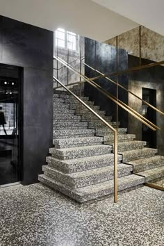 55 croisette - Humbert & Poyet Woodlouse, Interieur, Arredamento, Steel Balustrade, House, Interior Stairs, House Stairs, Interior Staircase, Arquitetura