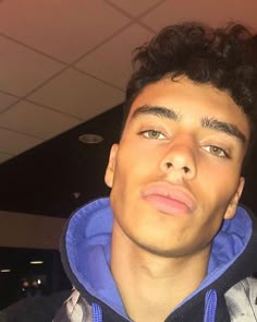 Schwarzes mädchen aus puerto rican guy
