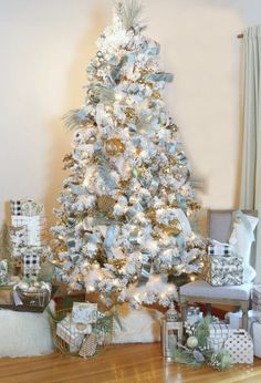 tree flocked decorated trees tour 11magnolialane farmhouse holidays holiday magnolia trendy ornaments coastal metallic thecreativityexchange