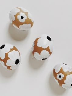 I K hat diesen Pin entdeckt. Entdecke (und sammle) deine eigenen Pins bei Pinterest. Spring Crafts, Hoppy Easter, Happy Easter, Holiday Fun