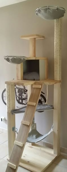 Katzen                                                                                                                                                                              Plus Cat Tree Designs, Cat Climber, Diy Hammock, Hammock Ideas, Cat Towers, Outdoor Playground, Wood Cat